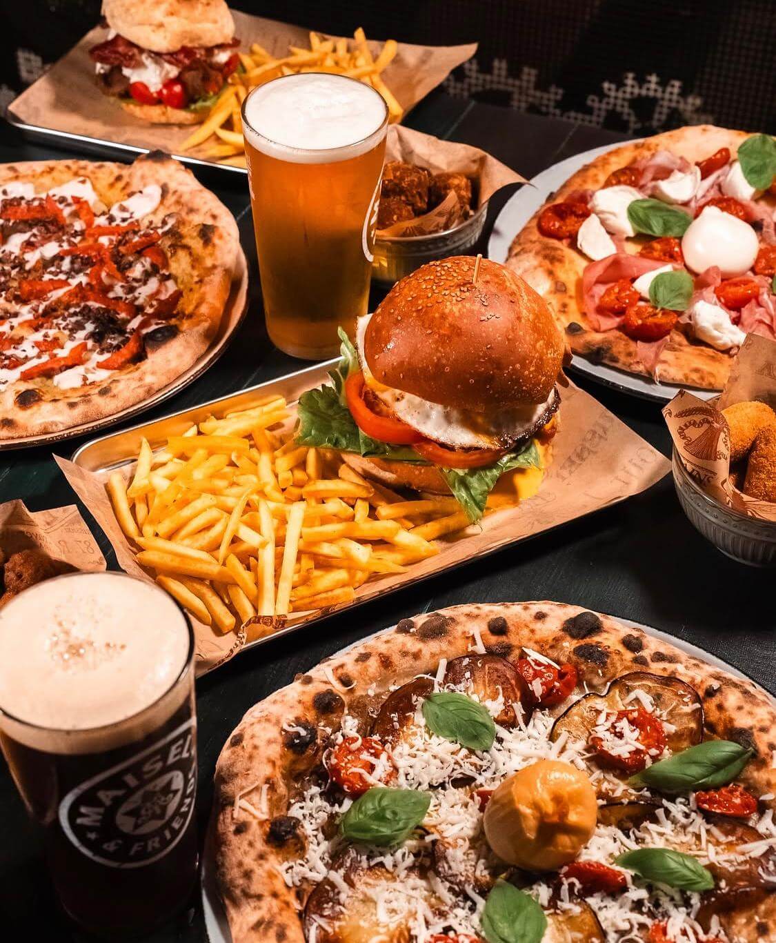Noolas Pub